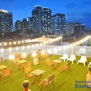 Oyo Rooftop Hotel Seoul